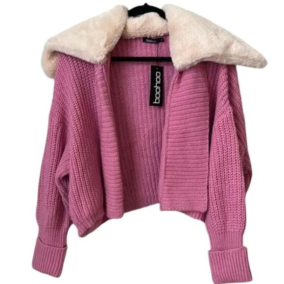 NWT Boohoo Womens  Pink boohoo Faux Fur Collar Chunky Cropped Cardigan Small - Picture 2 of 7